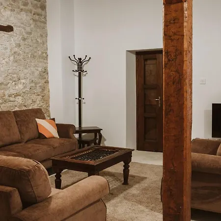 וילה Charming 3-bedroom In Heart Of Vasa Koilaniou *
