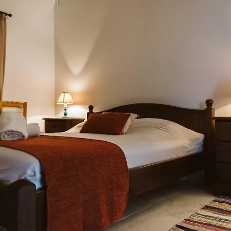 Charming 3-bedroom In Heart Of Vasa Koilaniou * Vasa Kilaniou